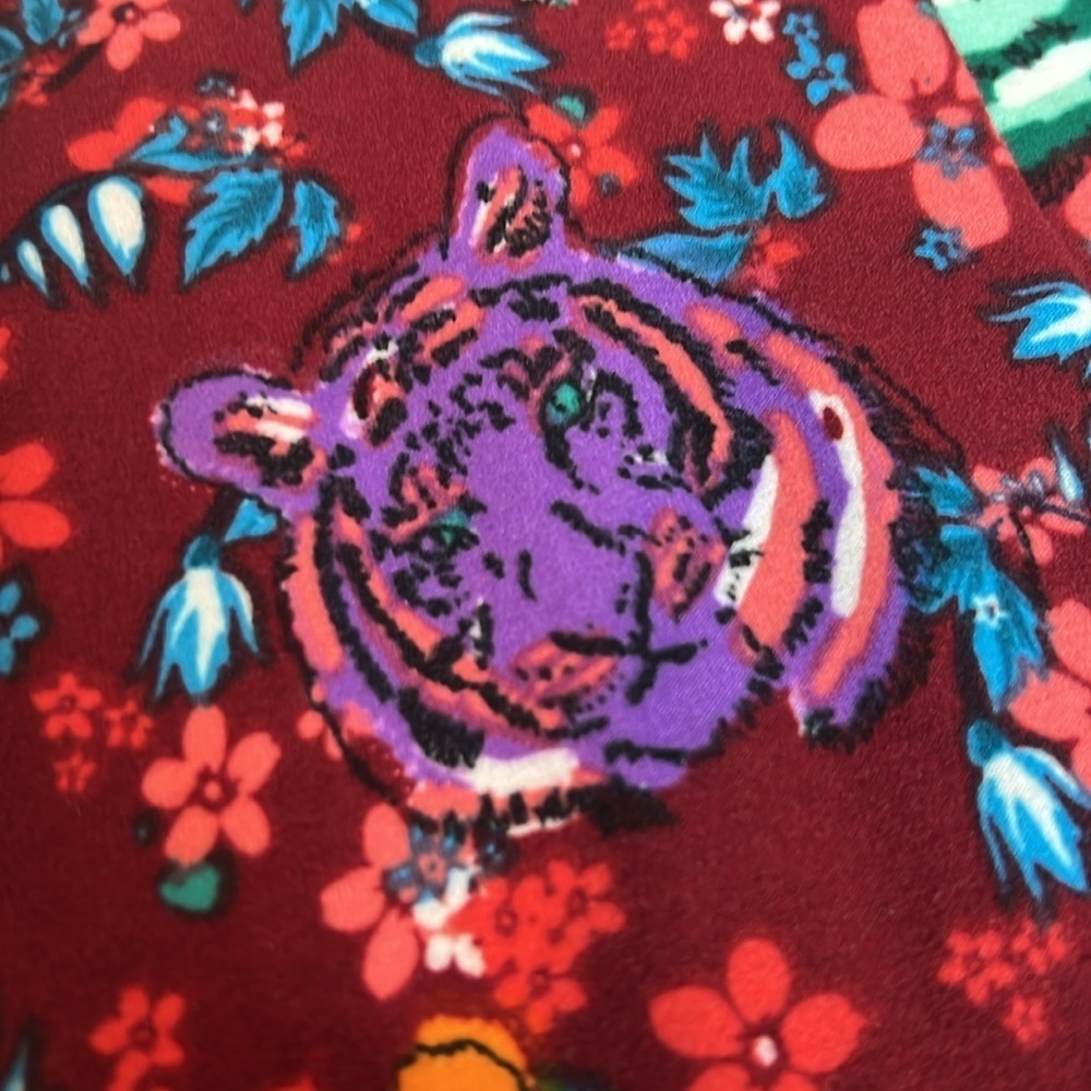 🛍️ 4 for $25 Fierce & Floral - Tiger Print Leggings - Picture 3 of 7
